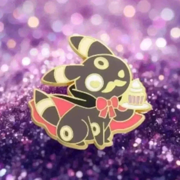 Gentleman Umbreon Enamel Pin – Stylish and Sophisticated Pokémon Collectible! - Picture 1 of 3